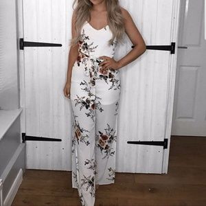 White floral jumpsuit size L